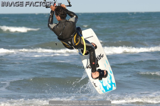 2005-05-07 Rimini - Bunker - Kitesurf 79
